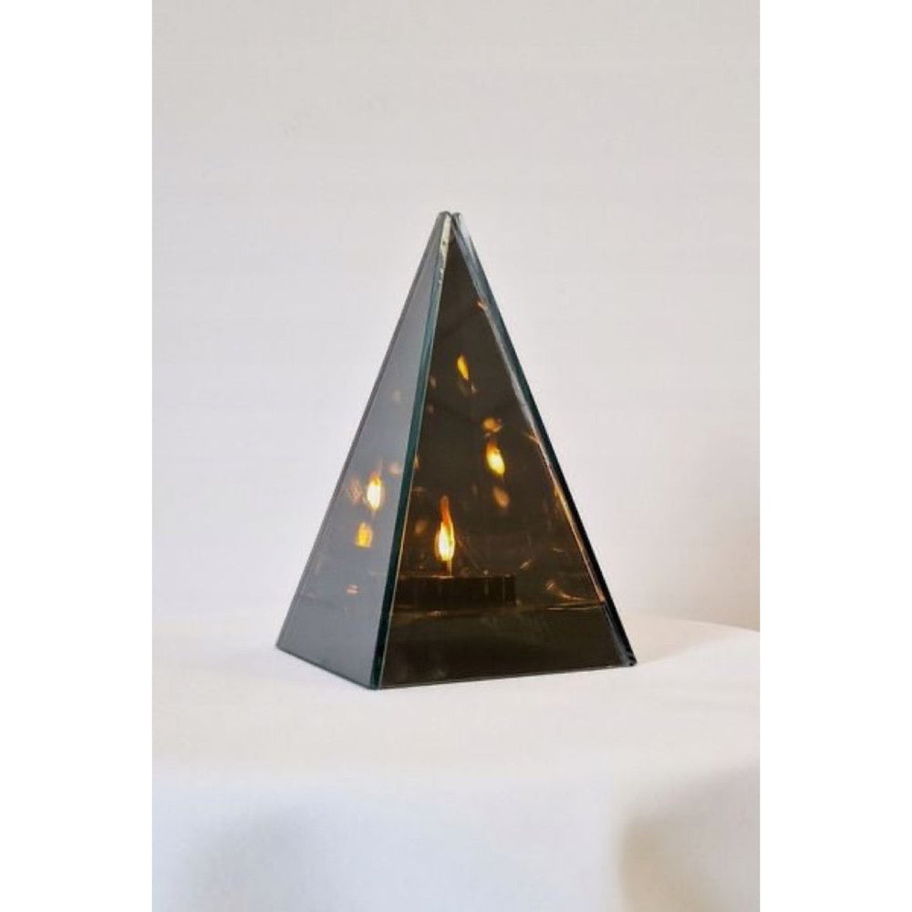 Lampion lustrzany 3D LED w kształcie ostrosłupa