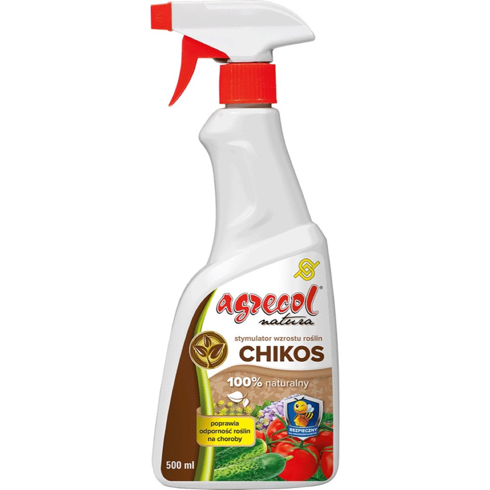Butelka z rozpylaczem Agrecol Natura Chikos, stymulator wzrostu roślin 500 ml, na białym tle
