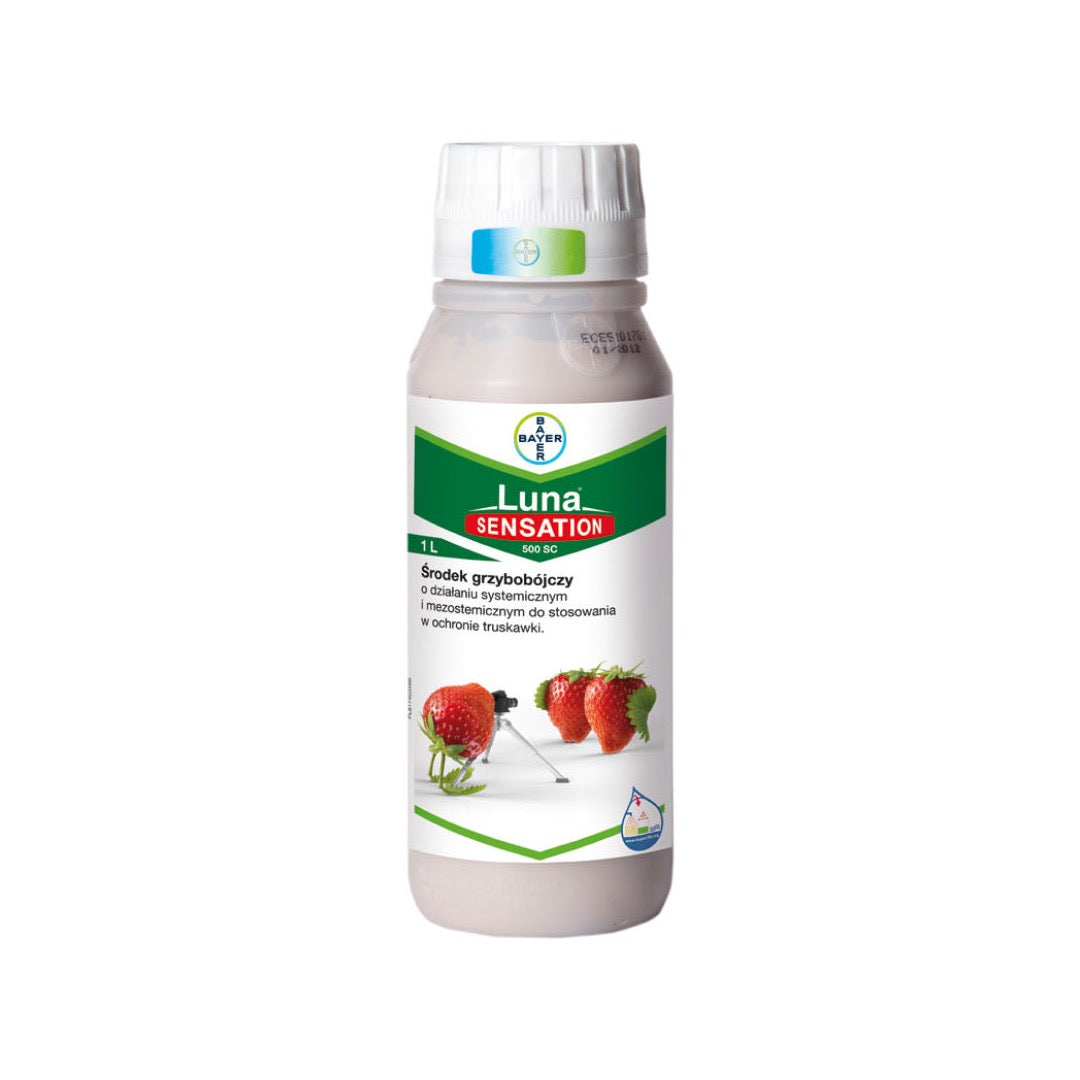 Butelka 1 l fungicydu Luna Sensation 500 SC firmy Bayer do truskawki