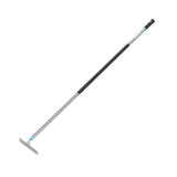 Motyka Cellfast ENERGO 40-030 z aluminiowym trzonkiem na białym tle