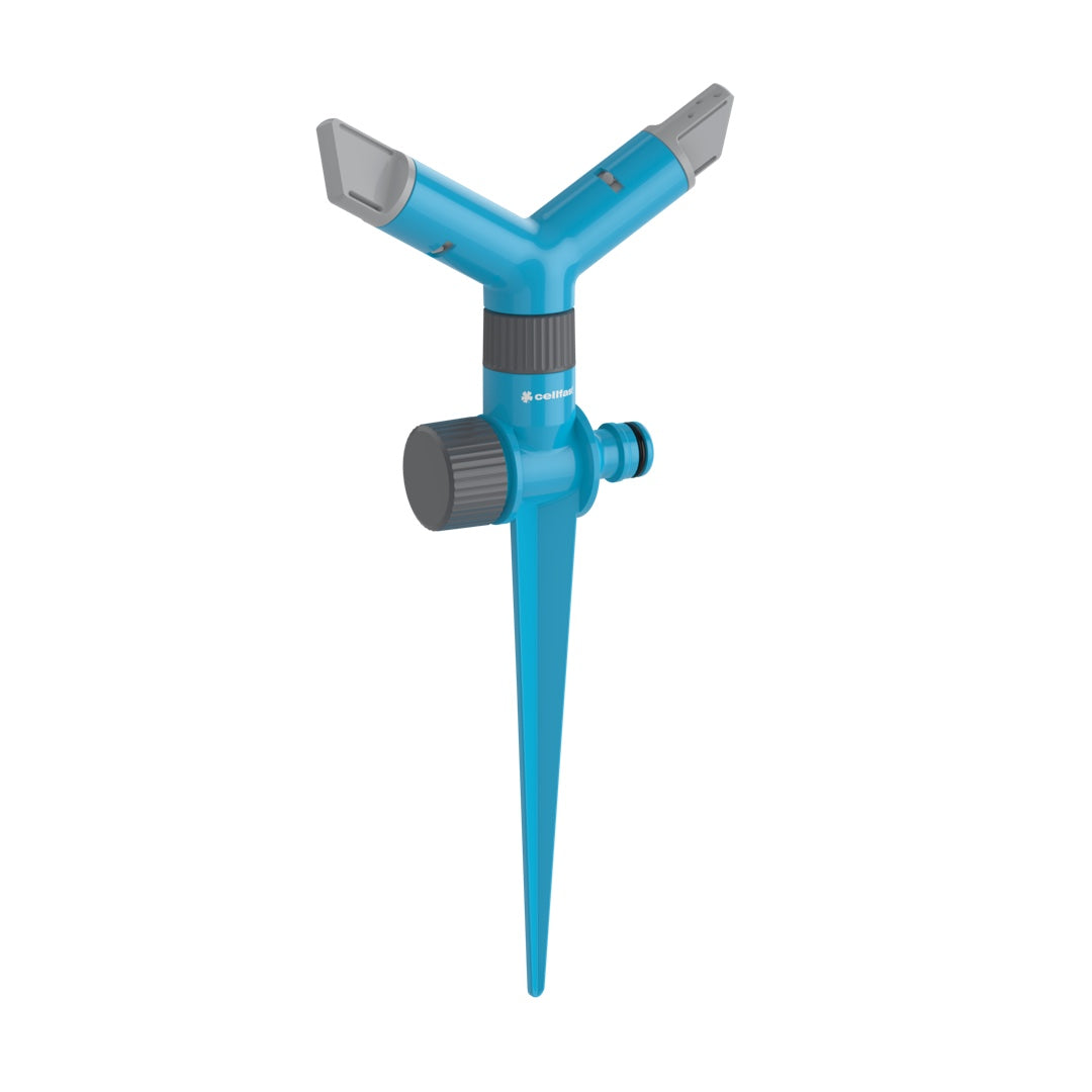 Zraszacz obrotowy Cellfast CELLPRO z dwoma ramionami na szpilce na białym tle