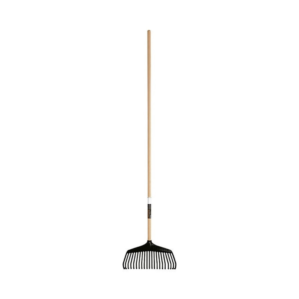 Grabie do liści Fiskars Solid L23 w pionie, widok całości na białym tle