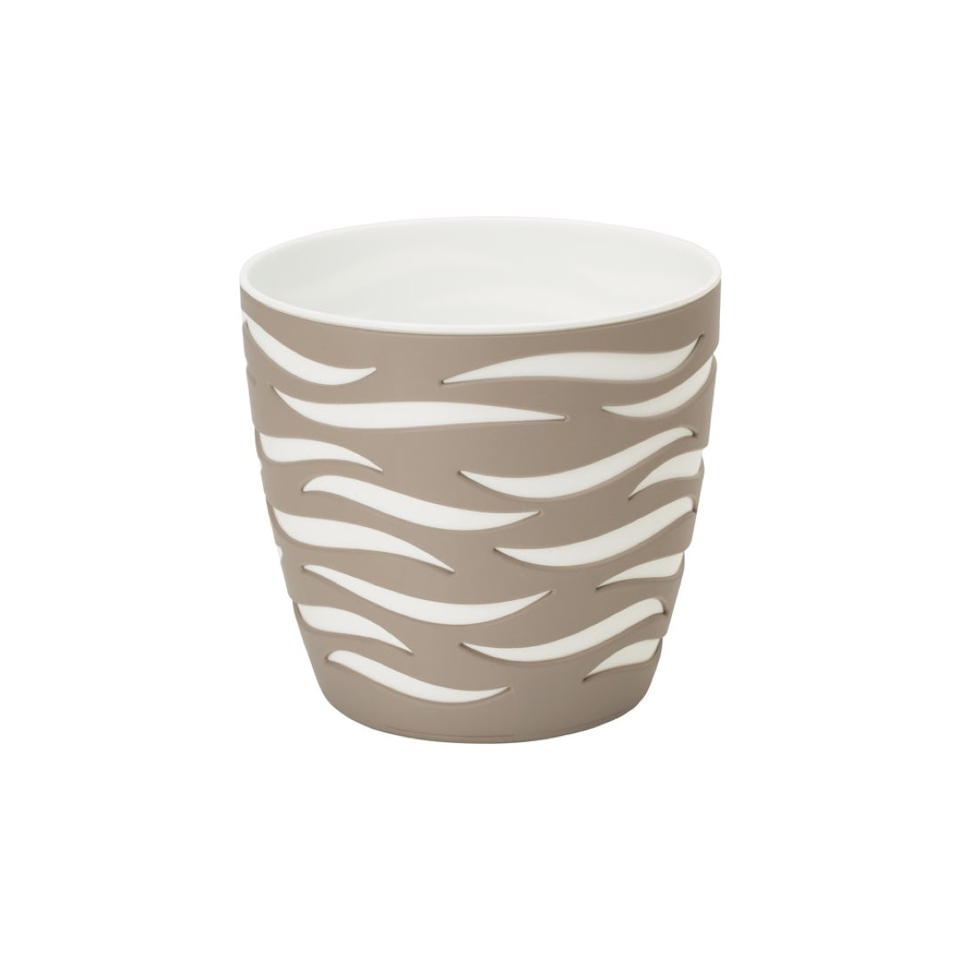 Szaro-beżowa ażurowa donica Sahara Duo 14 cm Form-Plastic z białym wkładem