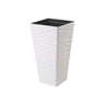 Biała wysoka kwadratowa donica Sahara Dunes Slim Kwadrat 40 cm Form-Plastic z falistą fakturą