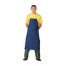 Granatowy fartuch ochronny z PCV Reis FPCV 75 x 110 cm założony na modelu