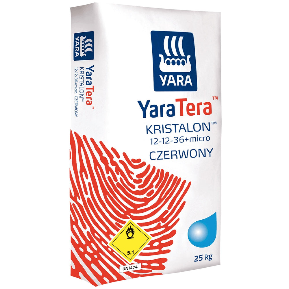 Worek nawozu Yara Kristalon Czerwony 12-12-36+mikro 25 kg na białym tle