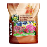 Ogród Start jesienny nawóz do roślin kwaśnolubnych 2 kg, worek na białym tle