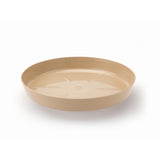 Okrągła podstawka pod doniczkę Lamela w kolorze cappuccino na białym tle