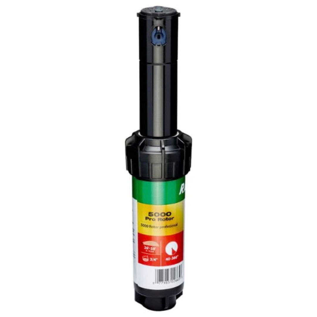 Zraszacz rotacyjny Rain Bird 5004 wynurzony, widok z boku z etykietą 5000 Pro Rotor