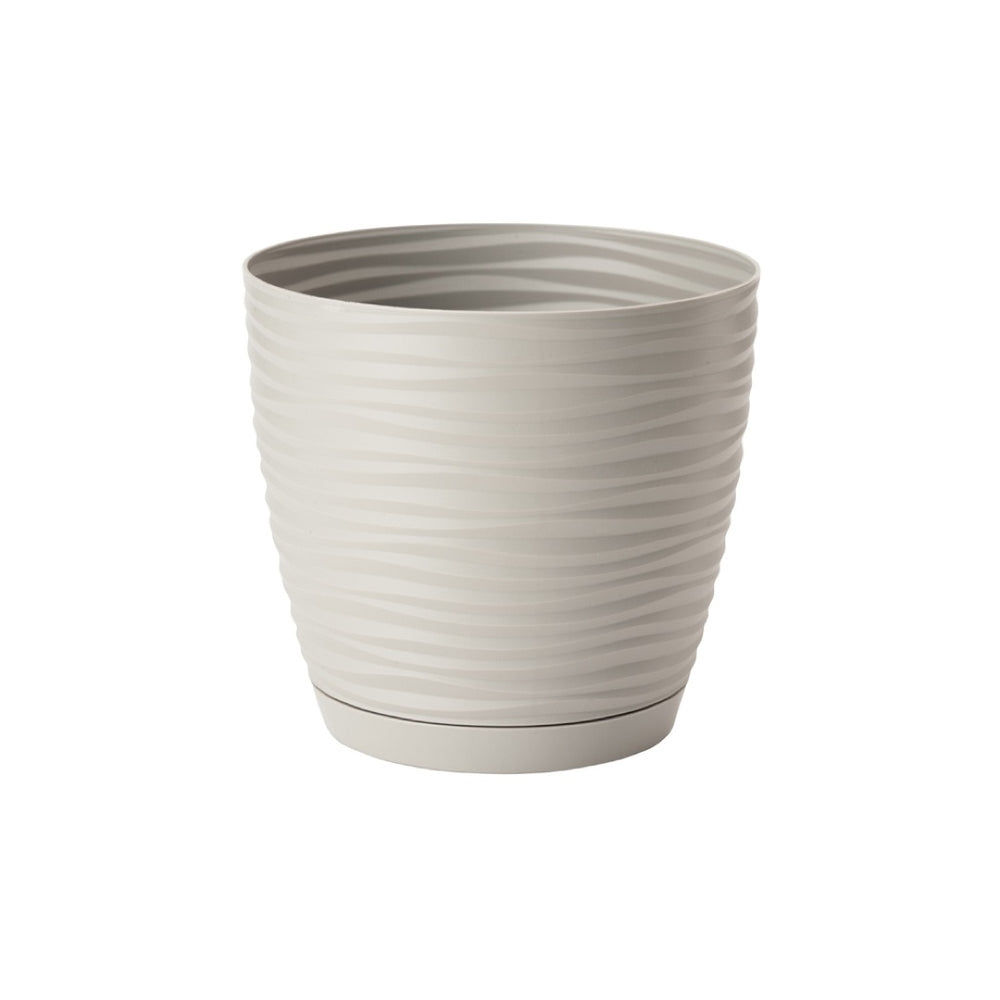 Doniczka Sahara Petit okrągła 13 cm z podstawką Form-Plastic w kolorze jasnoszarym na białym tle