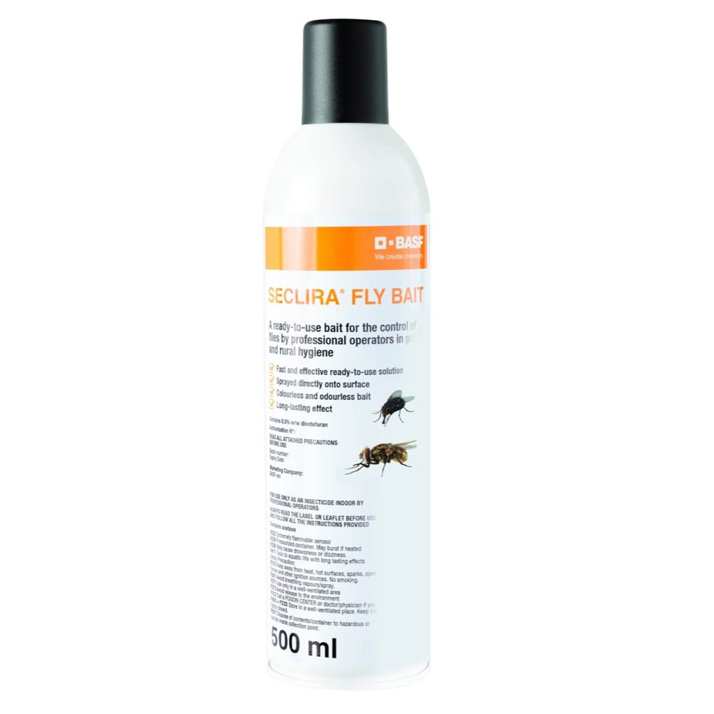 Aerozol Seclira Fly Bait BASF o pojemności 500 ml na białym tle