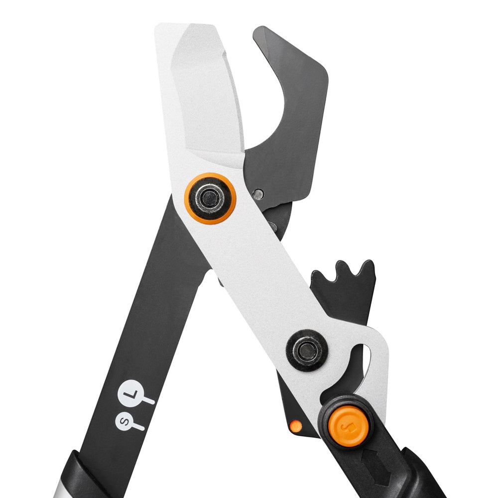 Głowica tnąca sekatora DualAction LX108 Fiskars z bliska