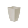 Kwadratowa osłonka do storczyków 13 cm Form-Plastic w kolorze kremowym na białym tle