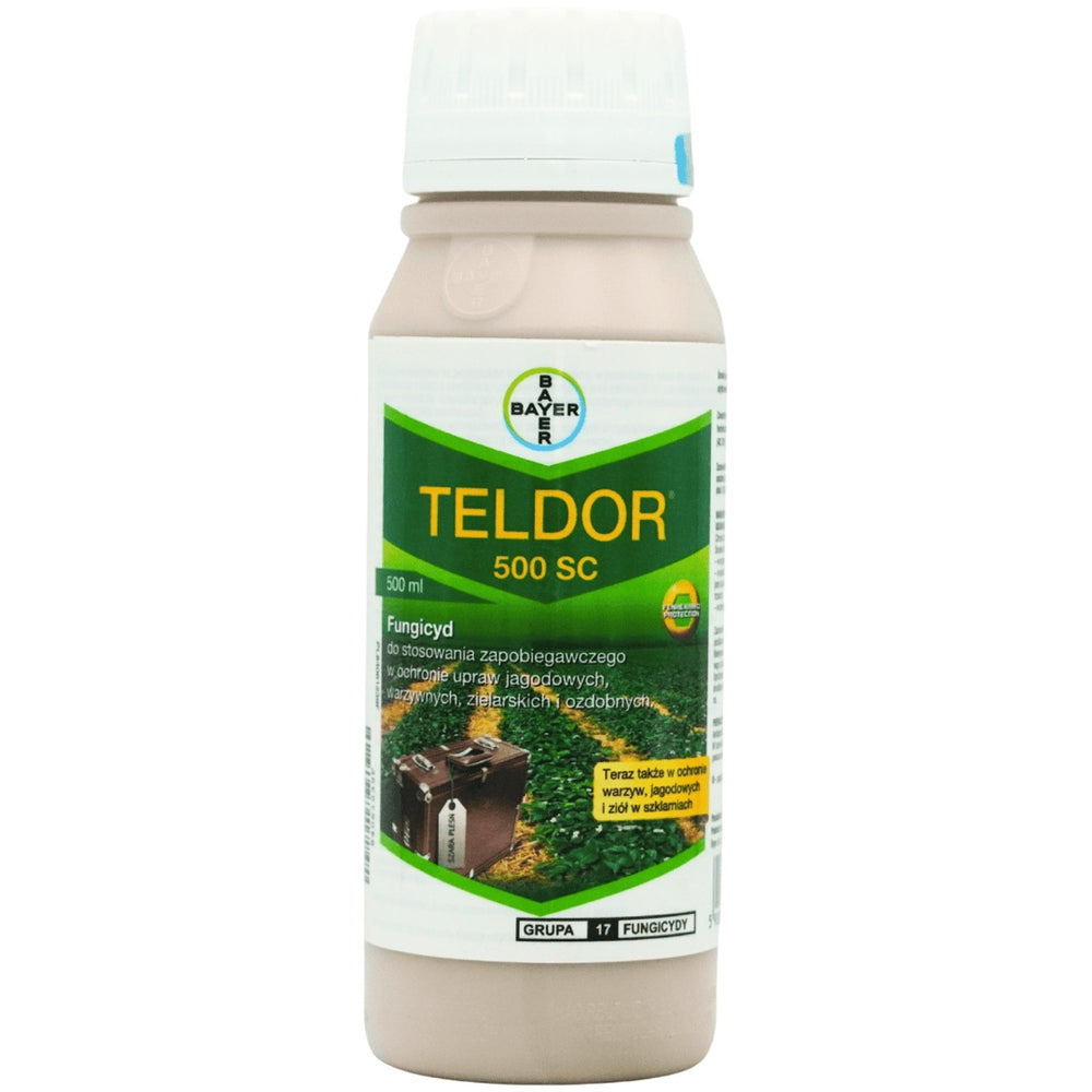 Butelka 0,5 l fungicydu Teldor 500 SC Bayer na białym tle