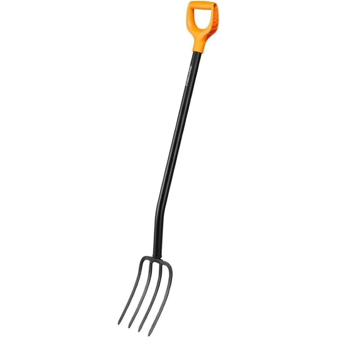 Widły do kopania Fiskars Solid pod kątem