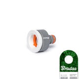 Szaro-białe przyłącze na kran z redukcją 1" na 3/4" Bradas White Line WL-2199 z pomarańczowym wnętrzem i przywieszką